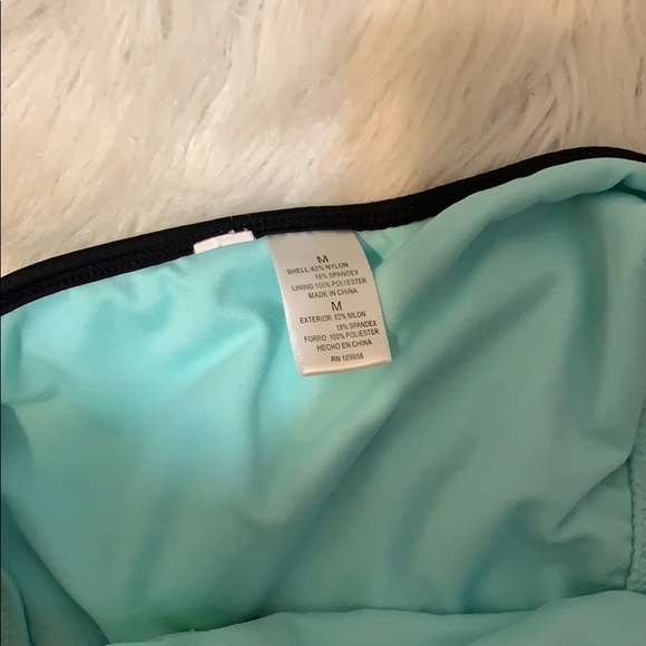 Bra: L Bottom: M - Picture 5 of 5